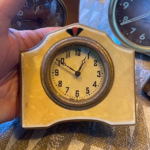 5 clocks Thomas, Westclox, Telechron-free shipping - Picture 3 of 8